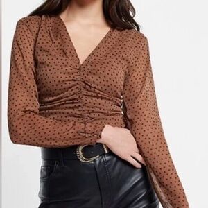 EXPRESS Polka Dot V-Neck Long Sleeve Ruched Front Top brown L